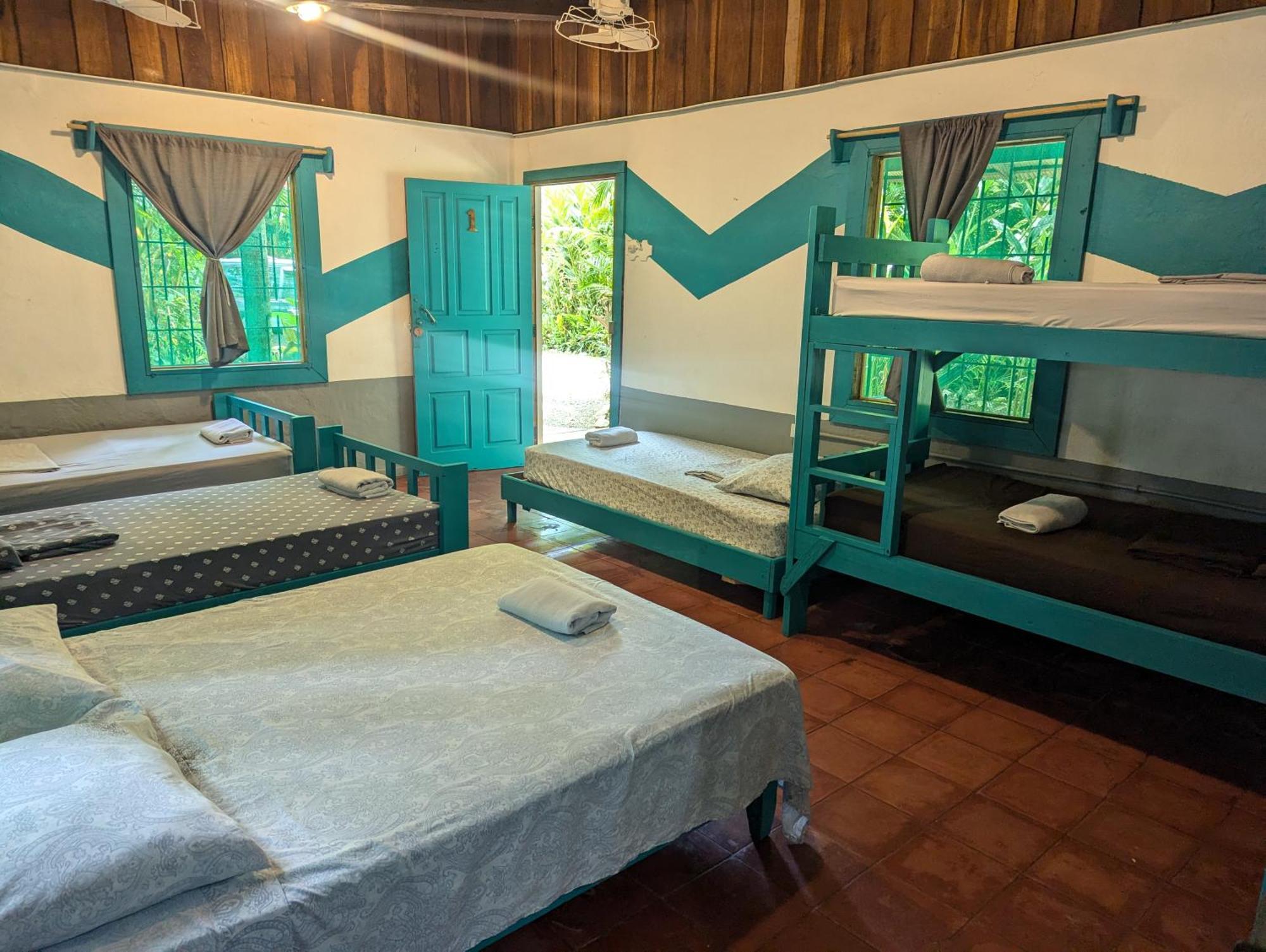 Tasty Dayz Hostel Puerto Viejo de Talamanca Dış mekan fotoğraf